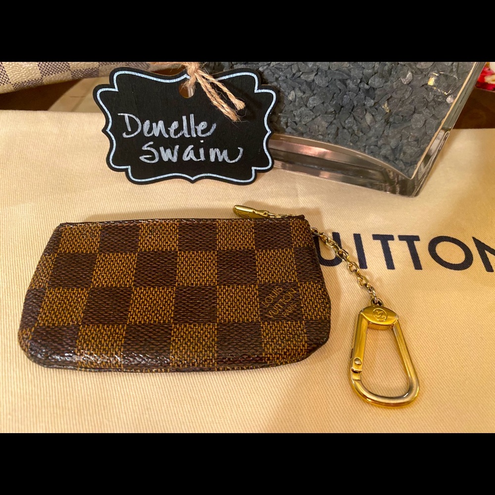 Authentic Louis Vuitton LV DE Key Cles Pouch